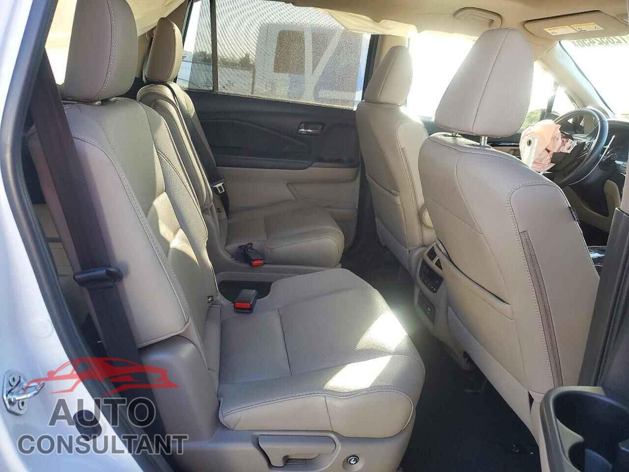 HONDA PILOT 2021 - 5FNYF6H05MB044155