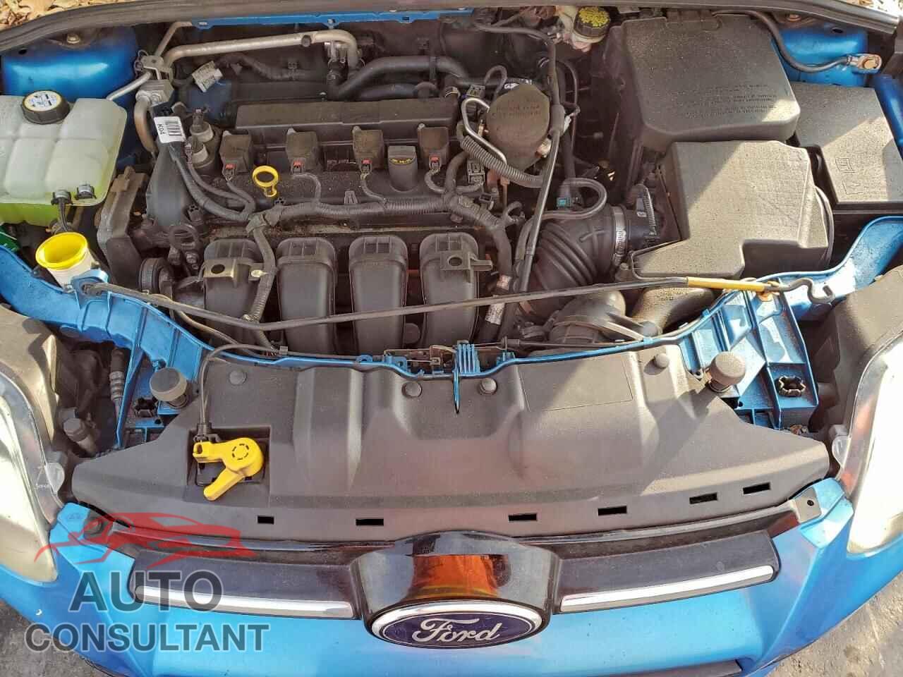 FORD FOCUS 2014 - 1FADP3F28EL457979