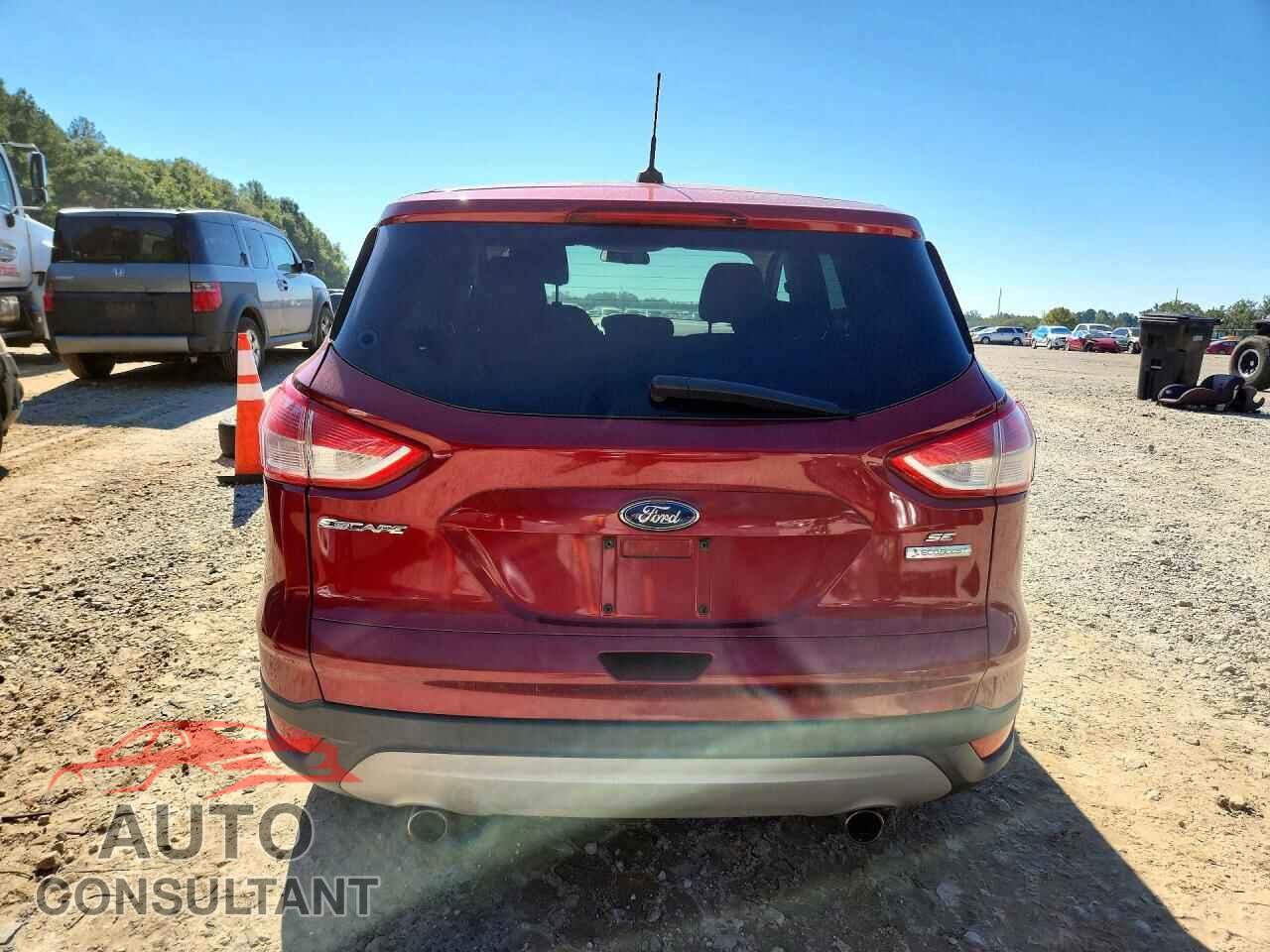 FORD ESCAPE 2013 - 1FMCU0GX4DUB53477