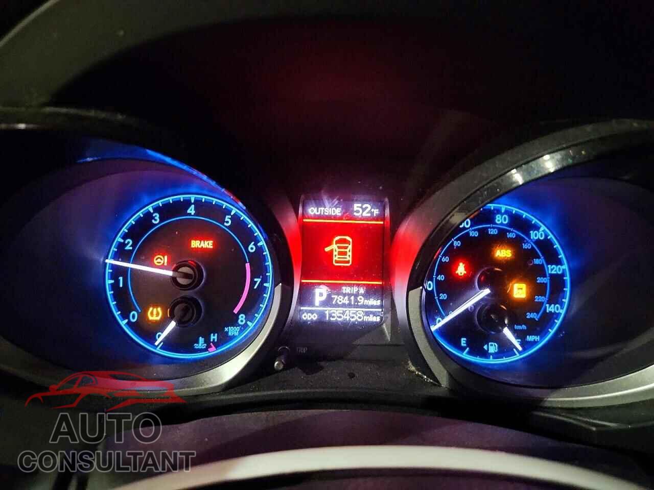 TOYOTA COROLLA 2016 - 5YFBURHE3GP479001