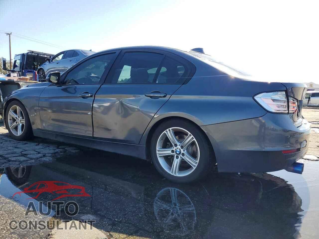 BMW 3 SERIES 2012 - WBA3A5C56CF345630