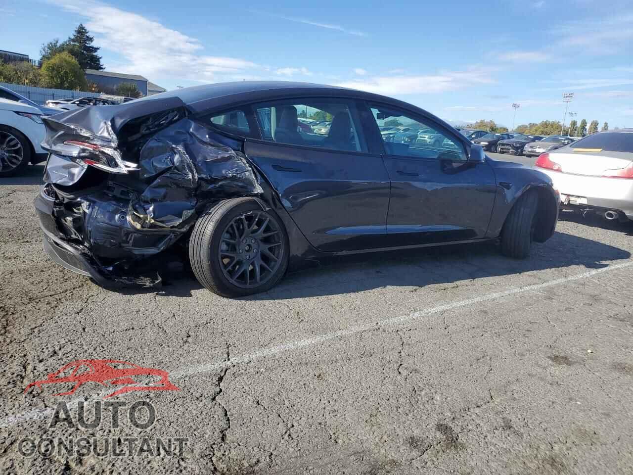 TESLA MODEL 3 2024 - 5YJ3E1EBXRF808465