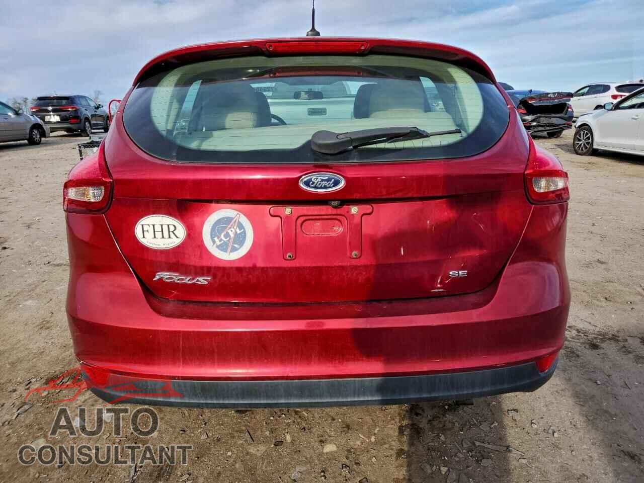 FORD FOCUS 2017 - 1FADP3K28HL346469