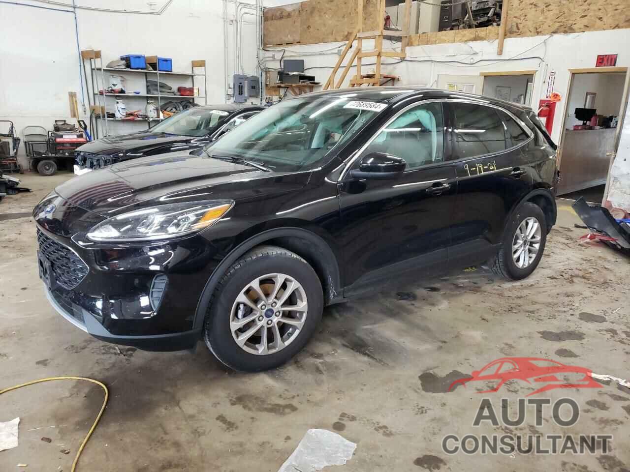 FORD ESCAPE 2021 - 1FMCU9G64MUA94927