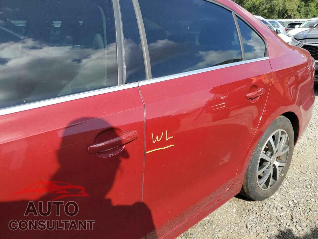 VOLKSWAGEN JETTA 2017 - 3VWDB7AJ5HM340195