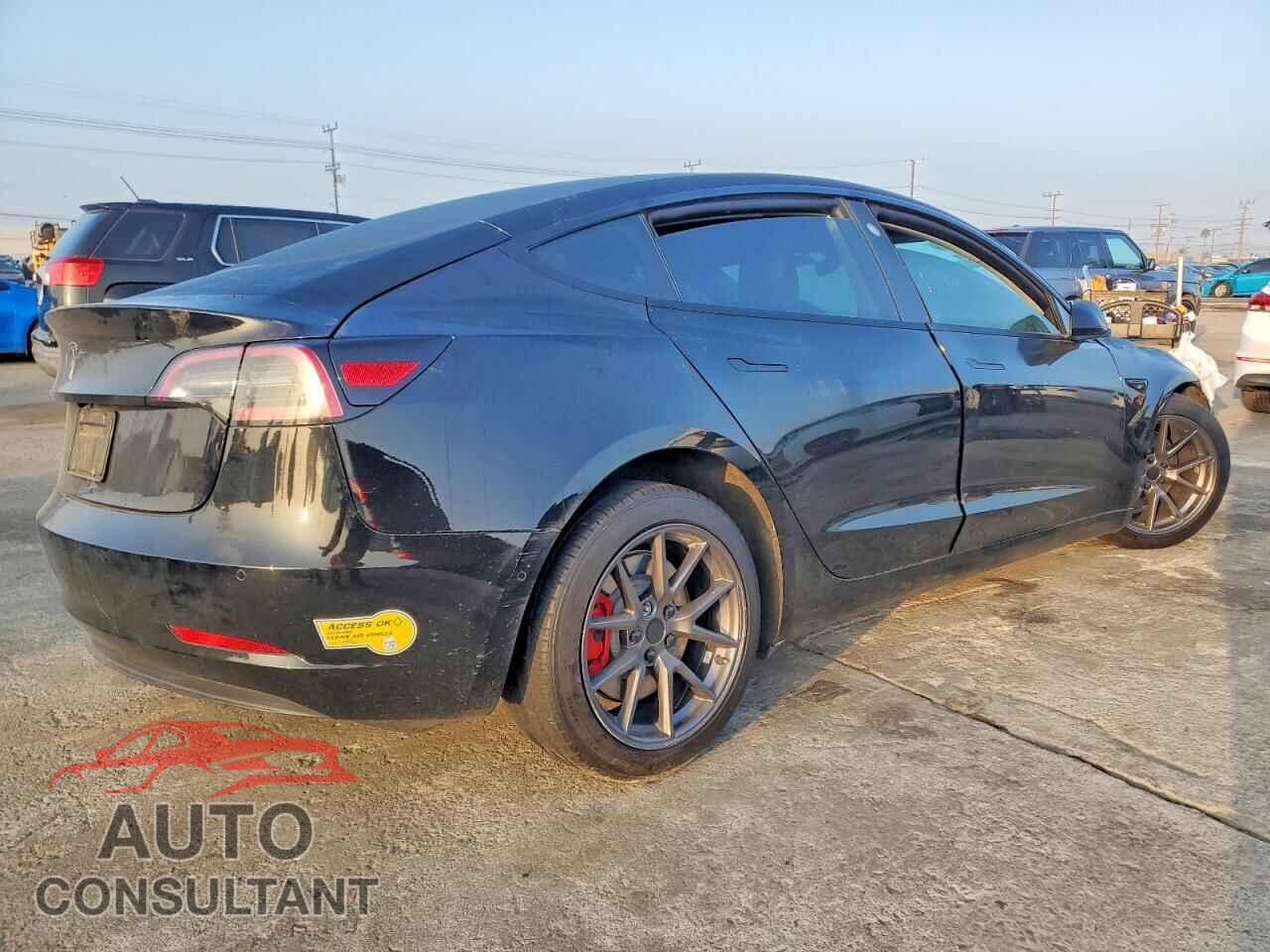 TESLA MODEL 3 2021 - 5YJ3E1EA6MF851362