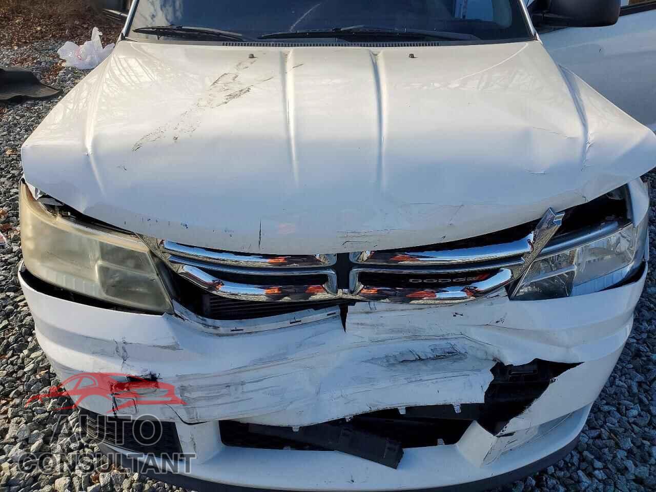 DODGE JOURNEY 2017 - 3C4PDCAB7HT552551