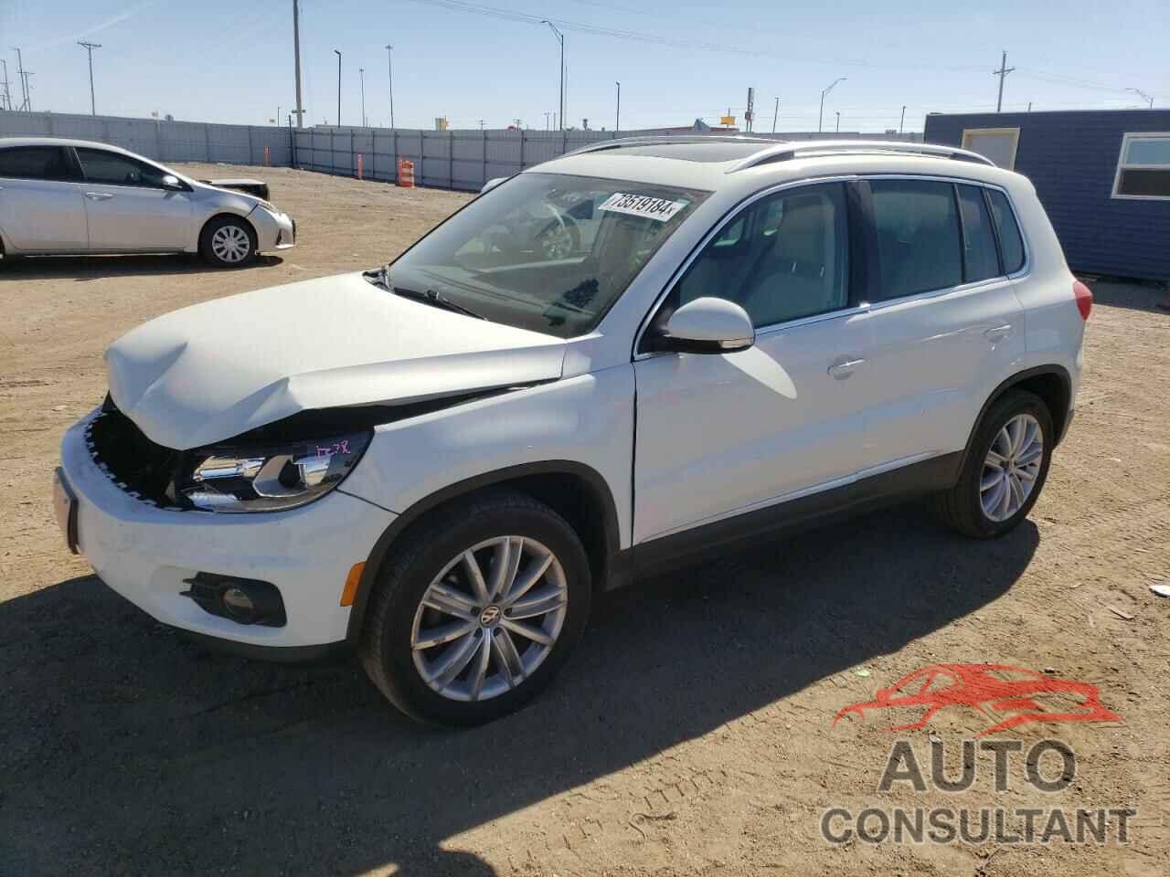 VOLKSWAGEN TIGUAN 2016 - WVGBV7AX1GW502601