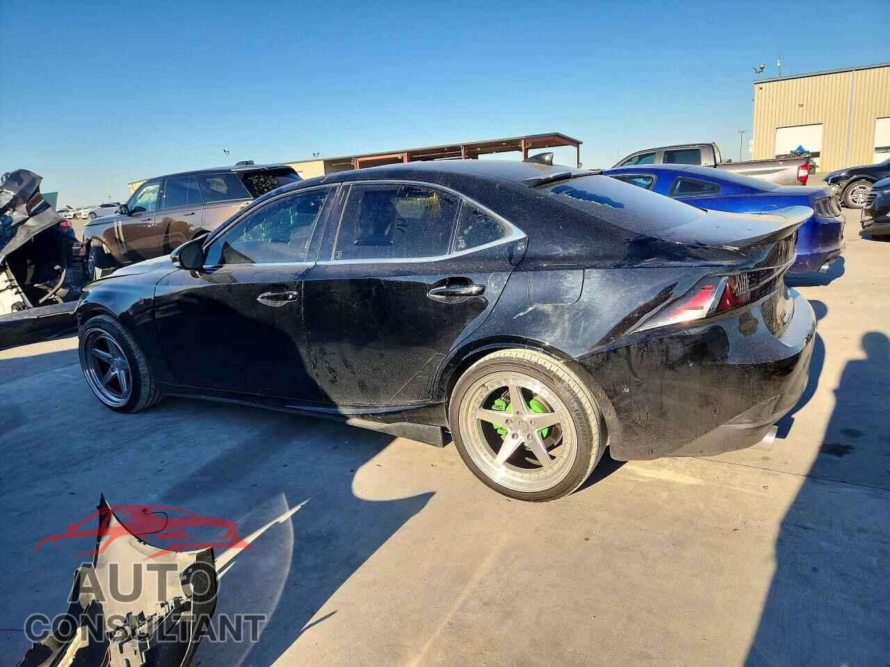 LEXUS IS 2014 - JTHBF1D28E5029327