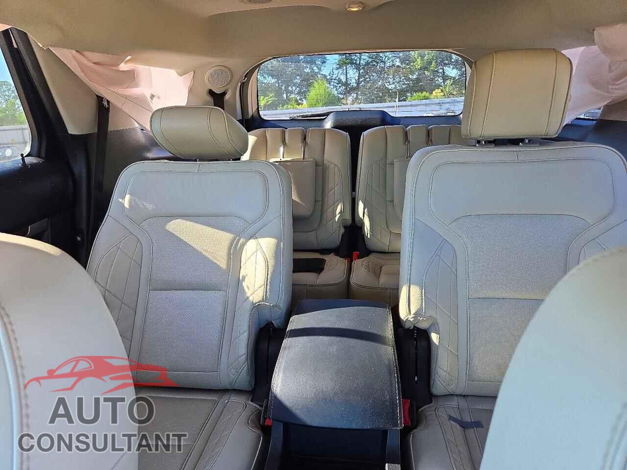 FORD EXPLORER P 2017 - 1FM5K8HT1HGD48711