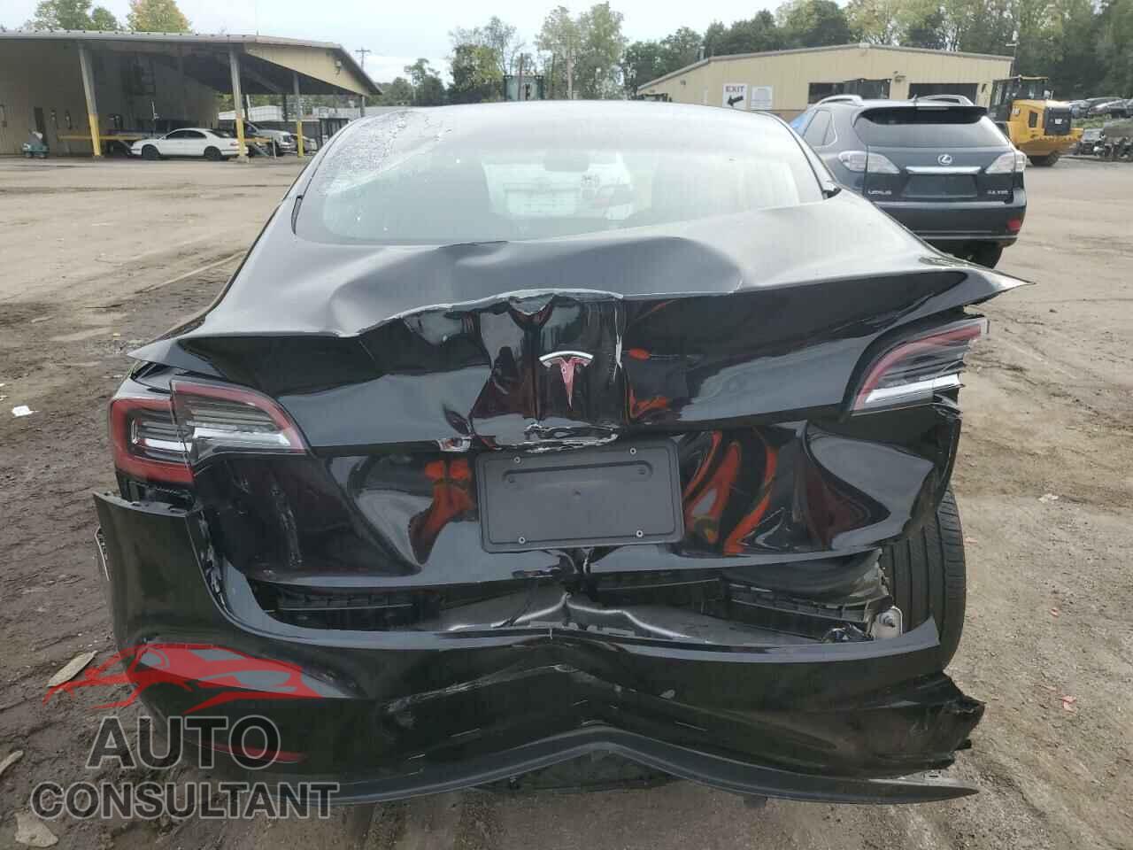 TESLA MODEL 3 2019 - 5YJ3E1EA6KF483343