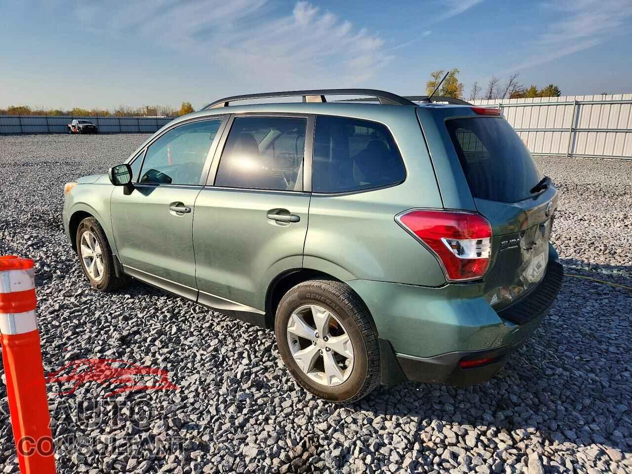 SUBARU FORESTER 2015 - JF2SJADC8FH444660