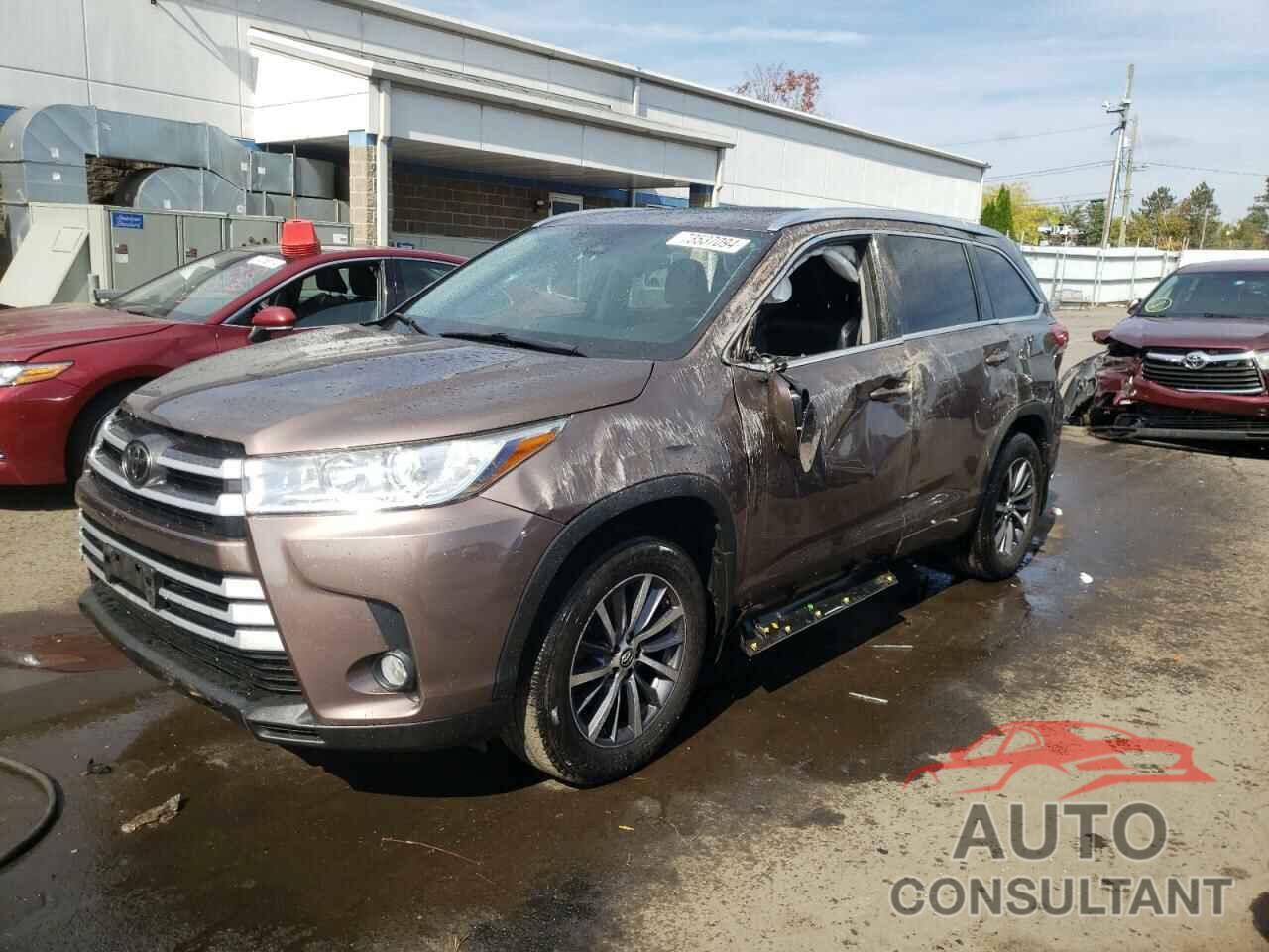 TOYOTA HIGHLANDER 2017 - 5TDJZRFH8HS368513