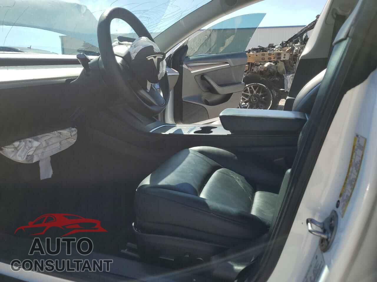 TESLA MODEL 3 2021 - 5YJ3E1EAXMF030393