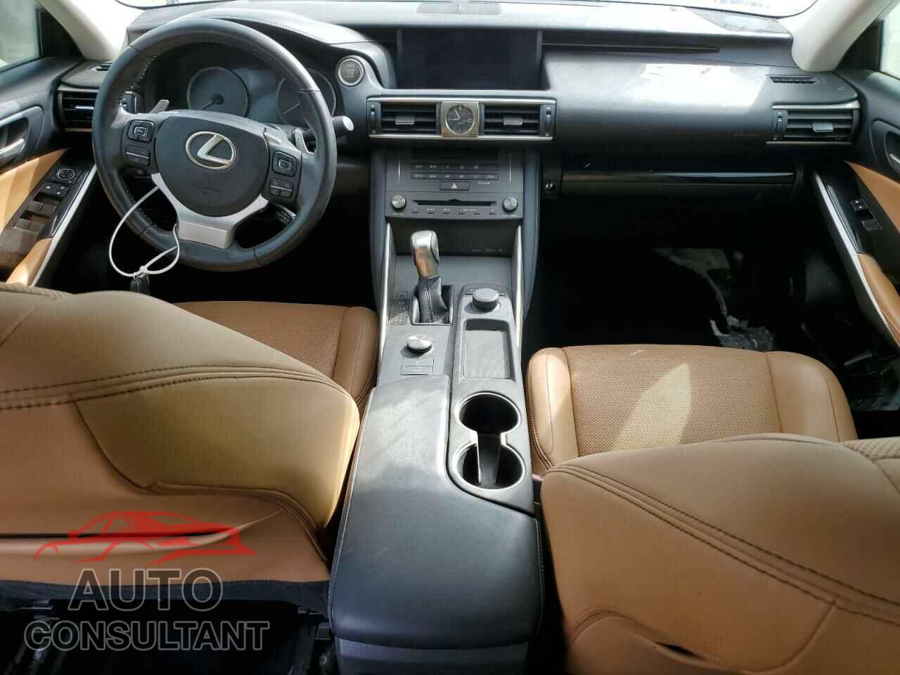 LEXUS IS 2019 - JTHBA1D22K5090750