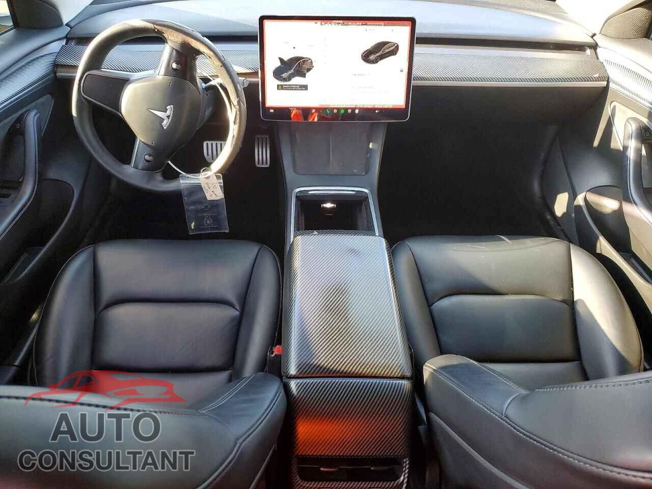 TESLA MODEL 3 2021 - 5YJ3E1EC8MF099343