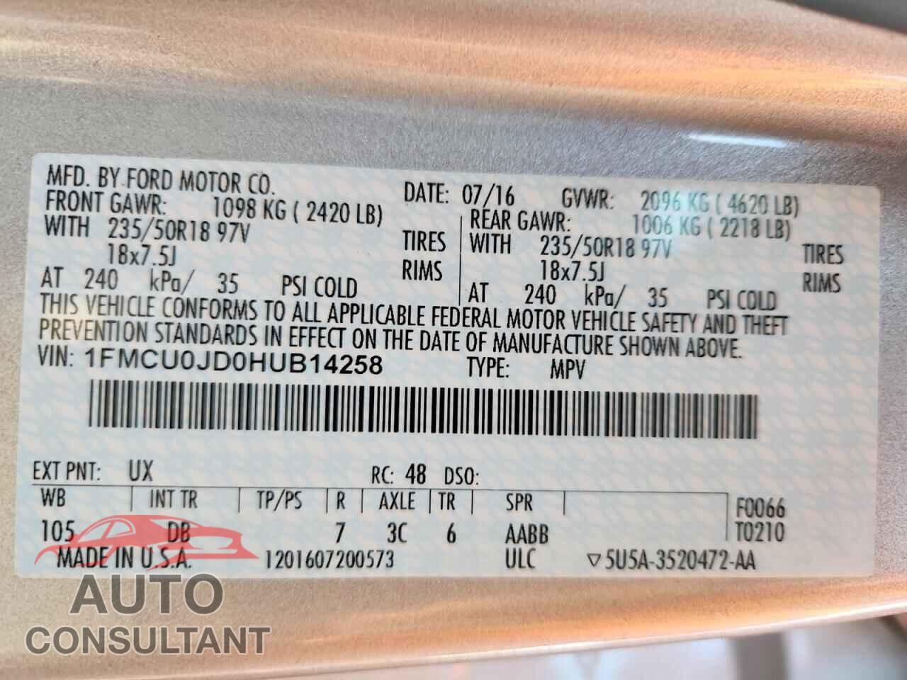 FORD ESCAPE 2017 - 1FMCU0JD0HUB14258