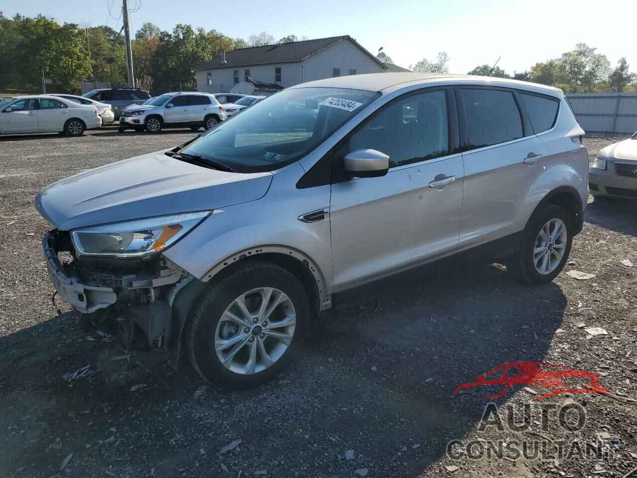FORD ESCAPE 2017 - 1FMCU9GD1HUB07900