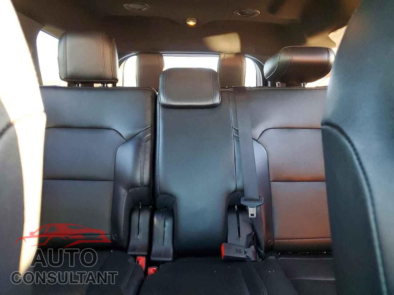 FORD EXPLORER 2016 - 1FM5K7D84GGD14174