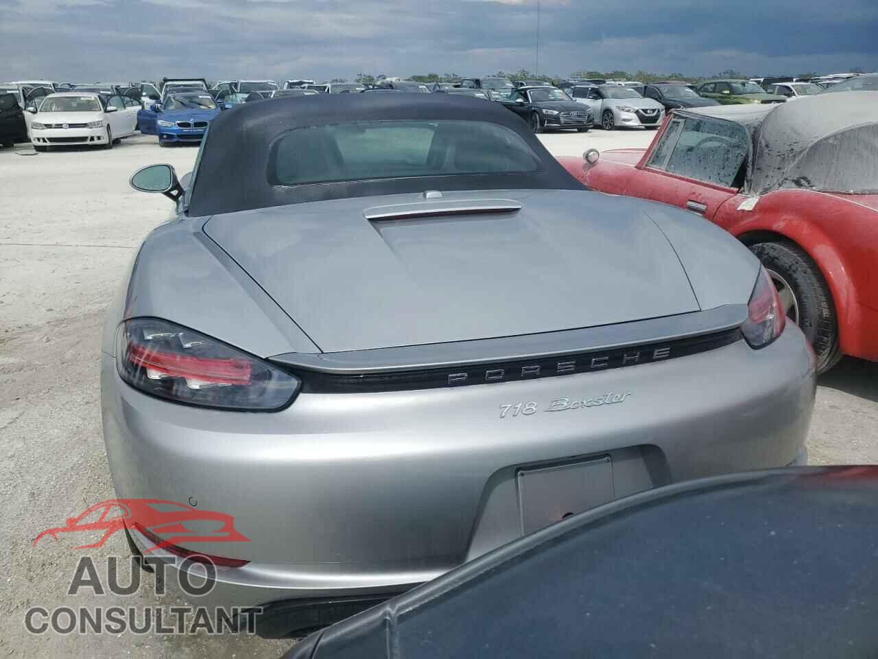 PORSCHE BOXSTER 2023 - WP0CA2A8XPS205124