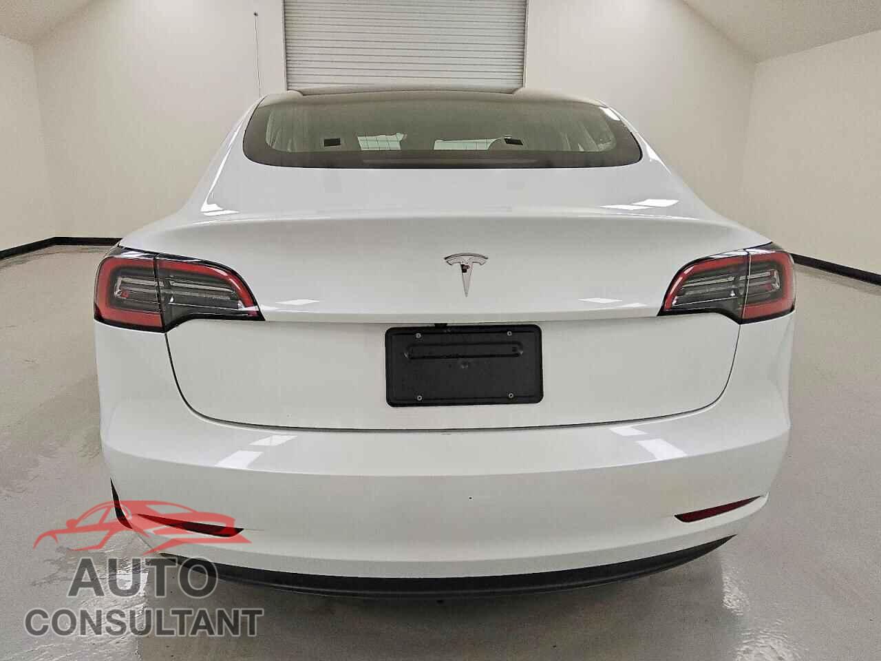 TESLA MODEL 3 2023 - 5YJ3E1EA8PF585010
