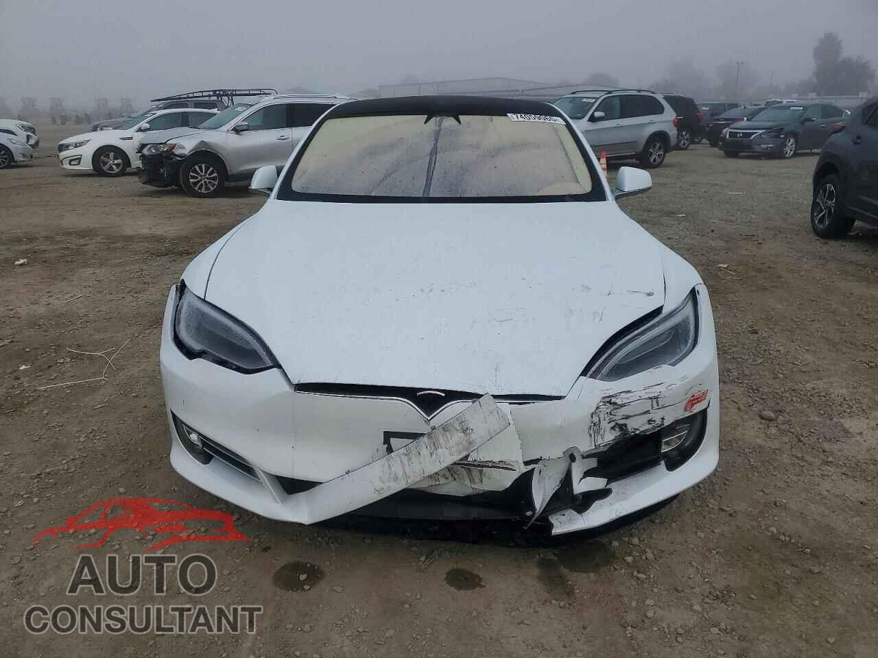 TESLA MODEL S 2018 - 5YJSA1E26JF271363