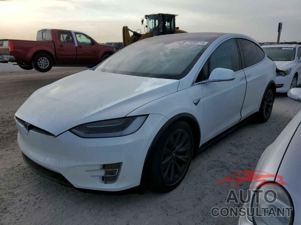 TESLA MODEL X 2017 - 5YJXCBE28HF076817