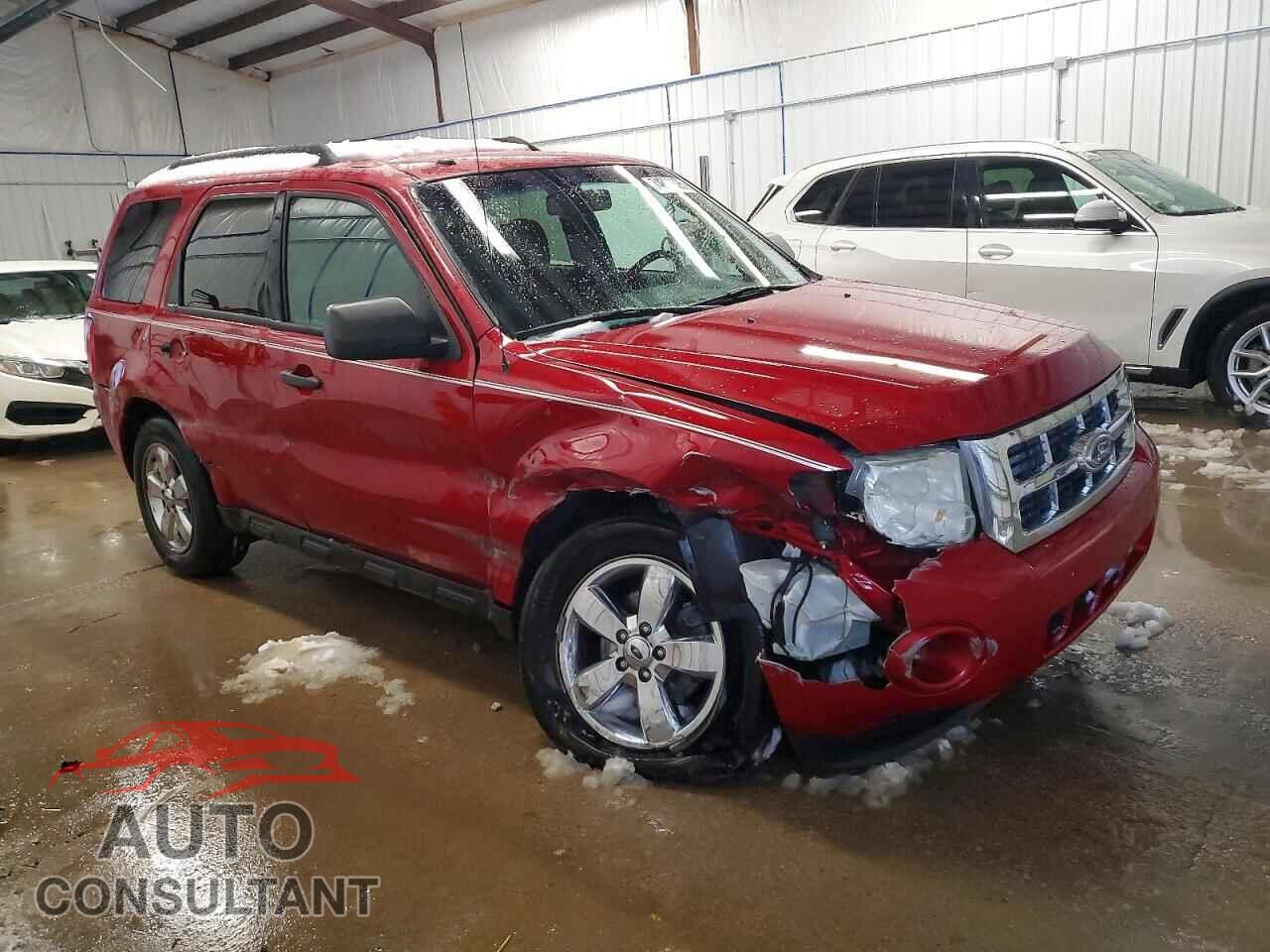 FORD ESCAPE 2011 - 1FMCU9D73BKA48589
