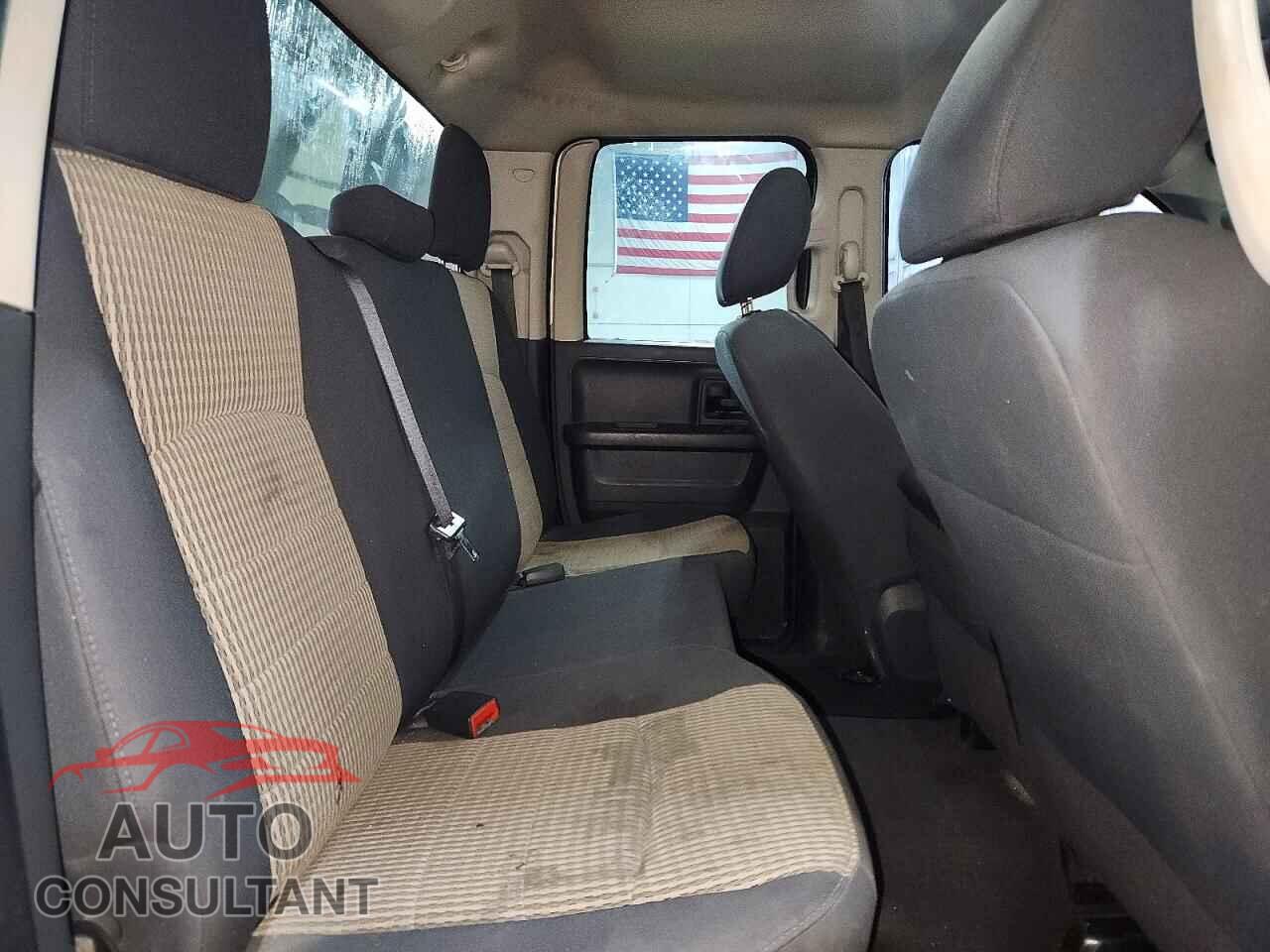 DODGE RAM 1500 2012 - 1C6RD6FT7CS138845