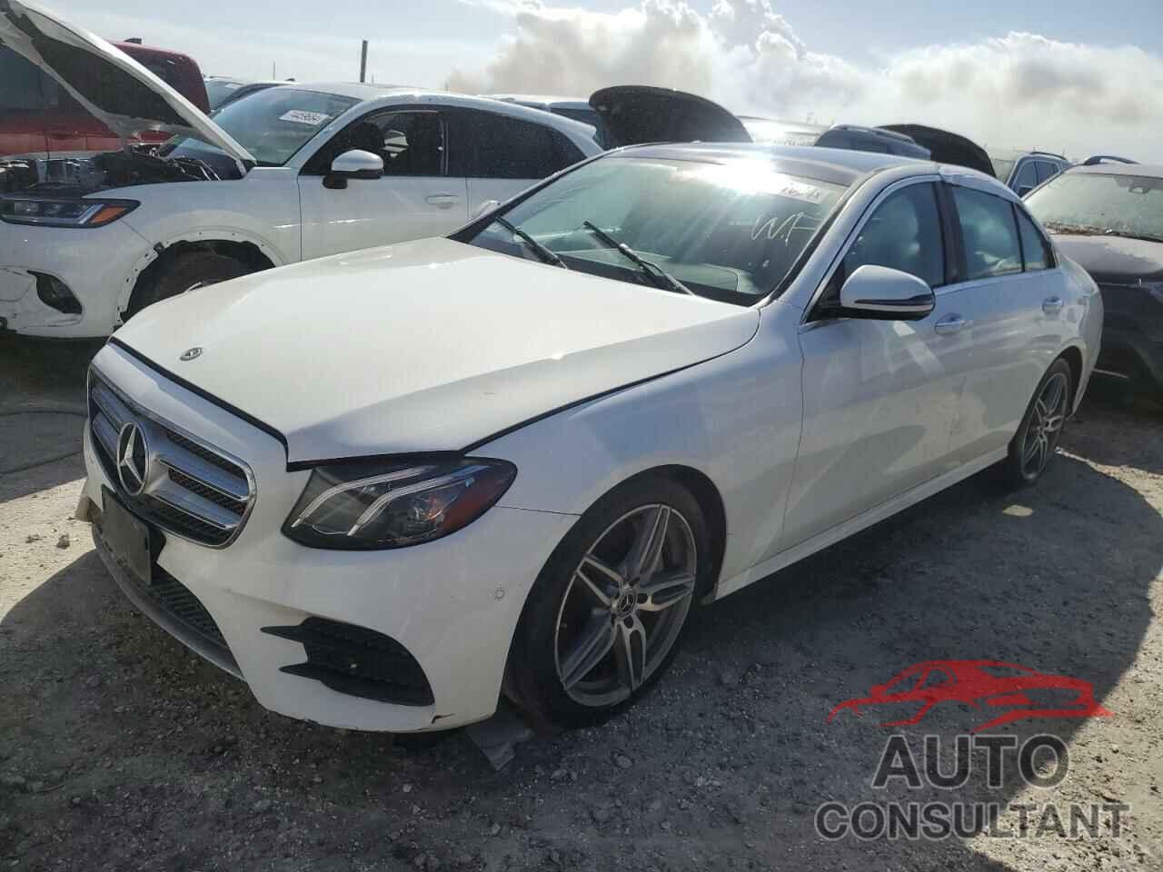 MERCEDES-BENZ E-CLASS 2018 - WDDZF4KB4JA337462