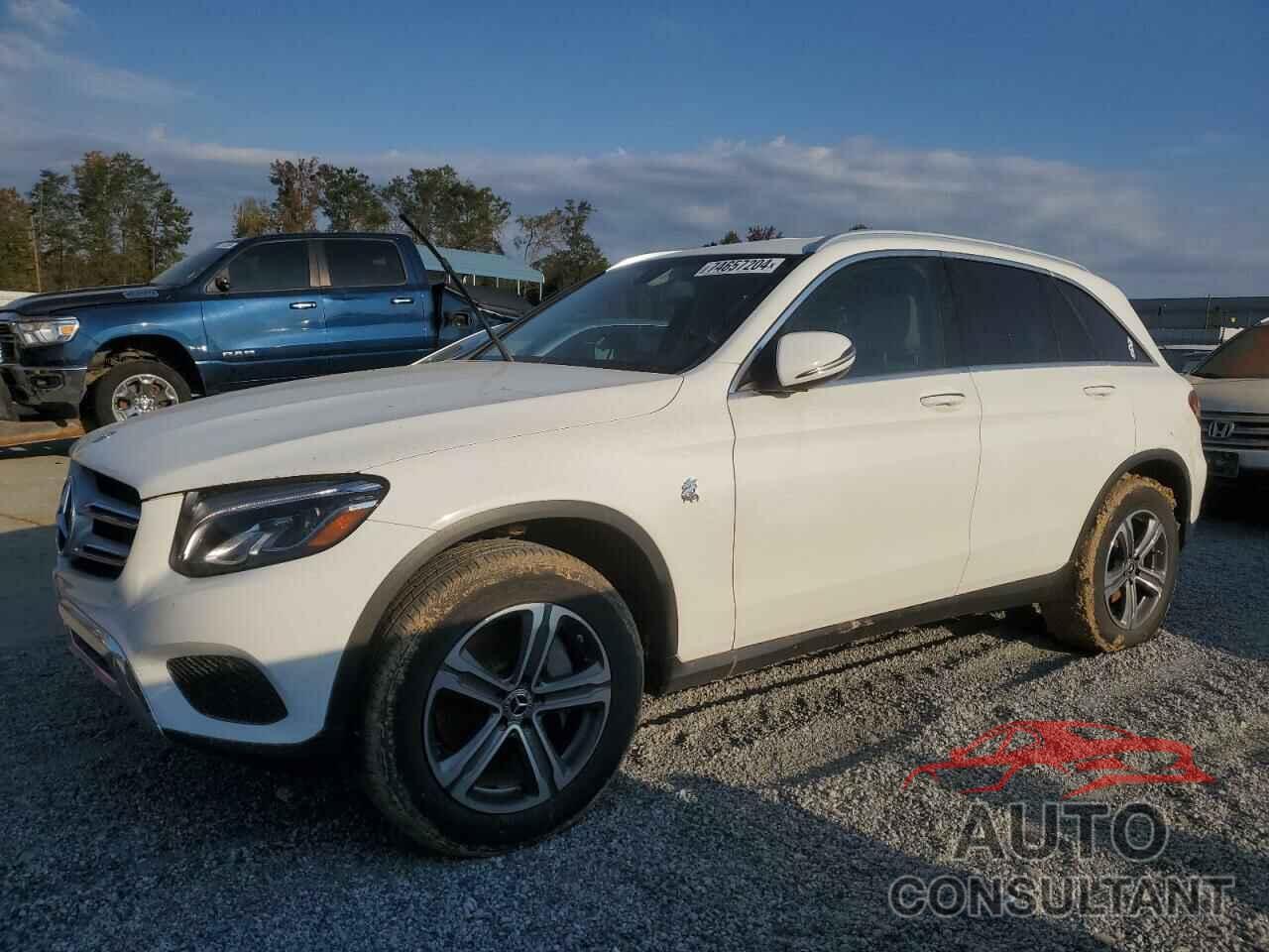 MERCEDES-BENZ GLC-CLASS 2017 - WDC0G4KB1HF238668