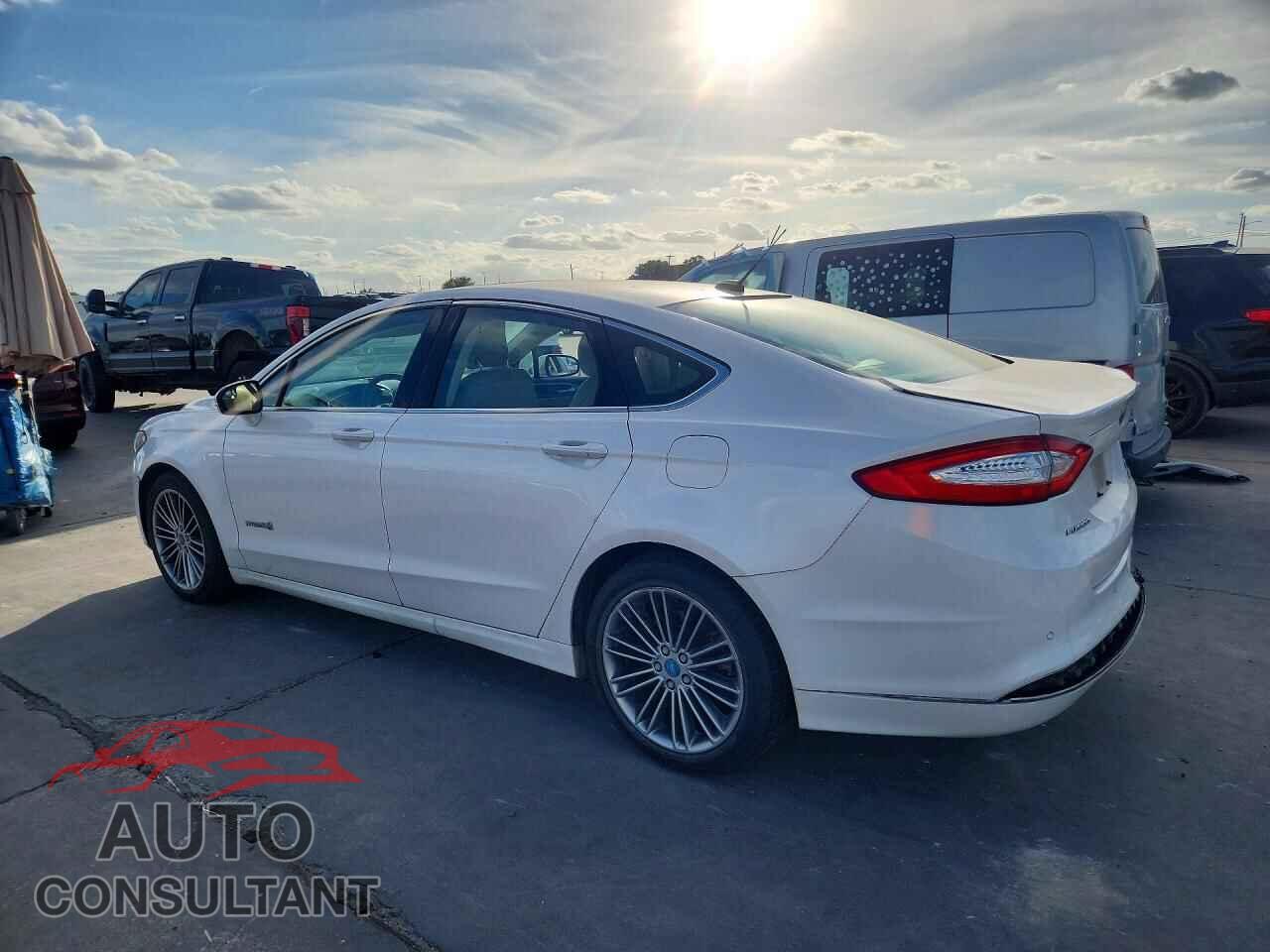 FORD FUSION 2013 - 3FA6P0LU6DR183761