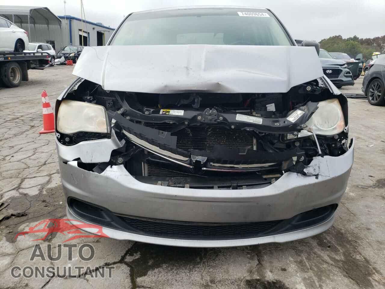 DODGE CARAVAN 2013 - 2C4RDGBG1DR710809
