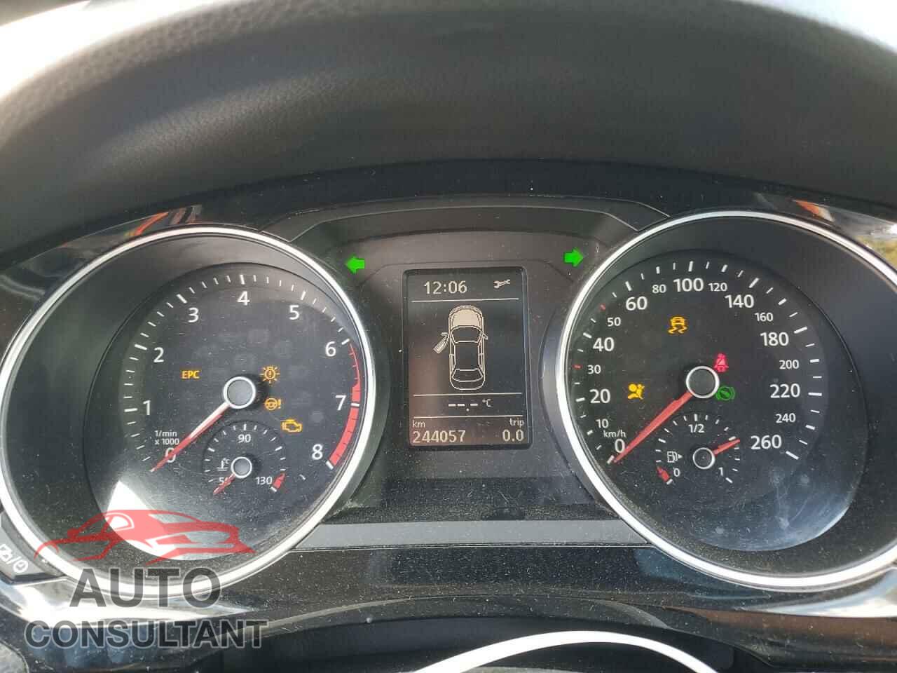 VOLKSWAGEN JETTA 2017 - 3VWDB7AJ8HM328722