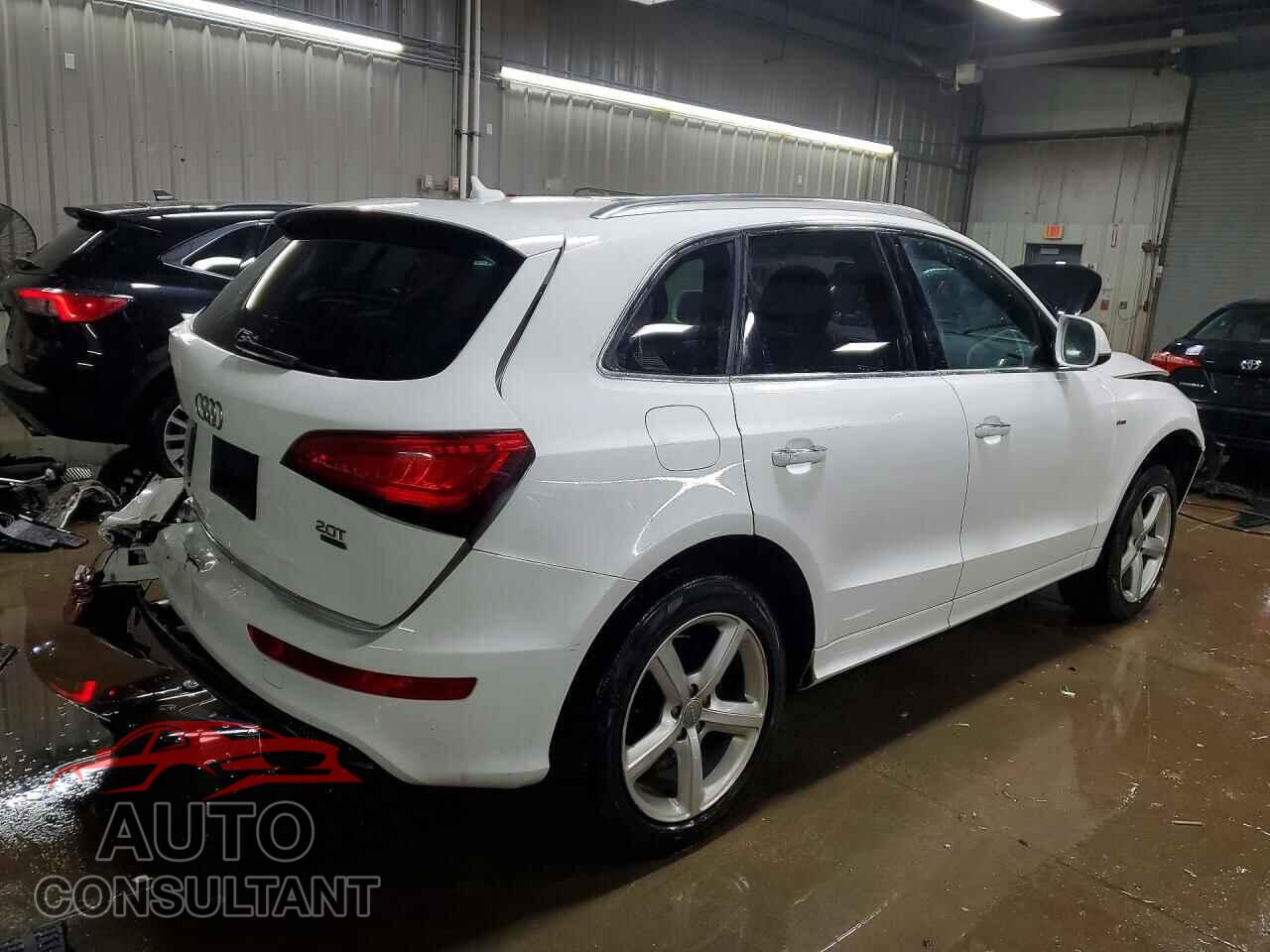 AUDI Q5 2017 - WA1M2AFP8HA043040