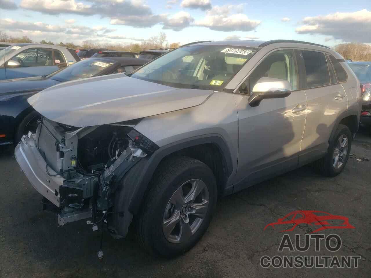TOYOTA RAV4 2023 - 2T3P1RFV5PW365587