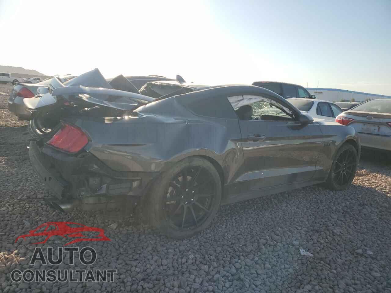 FORD MUSTANG 2020 - 1FA6P8CF4L5190838