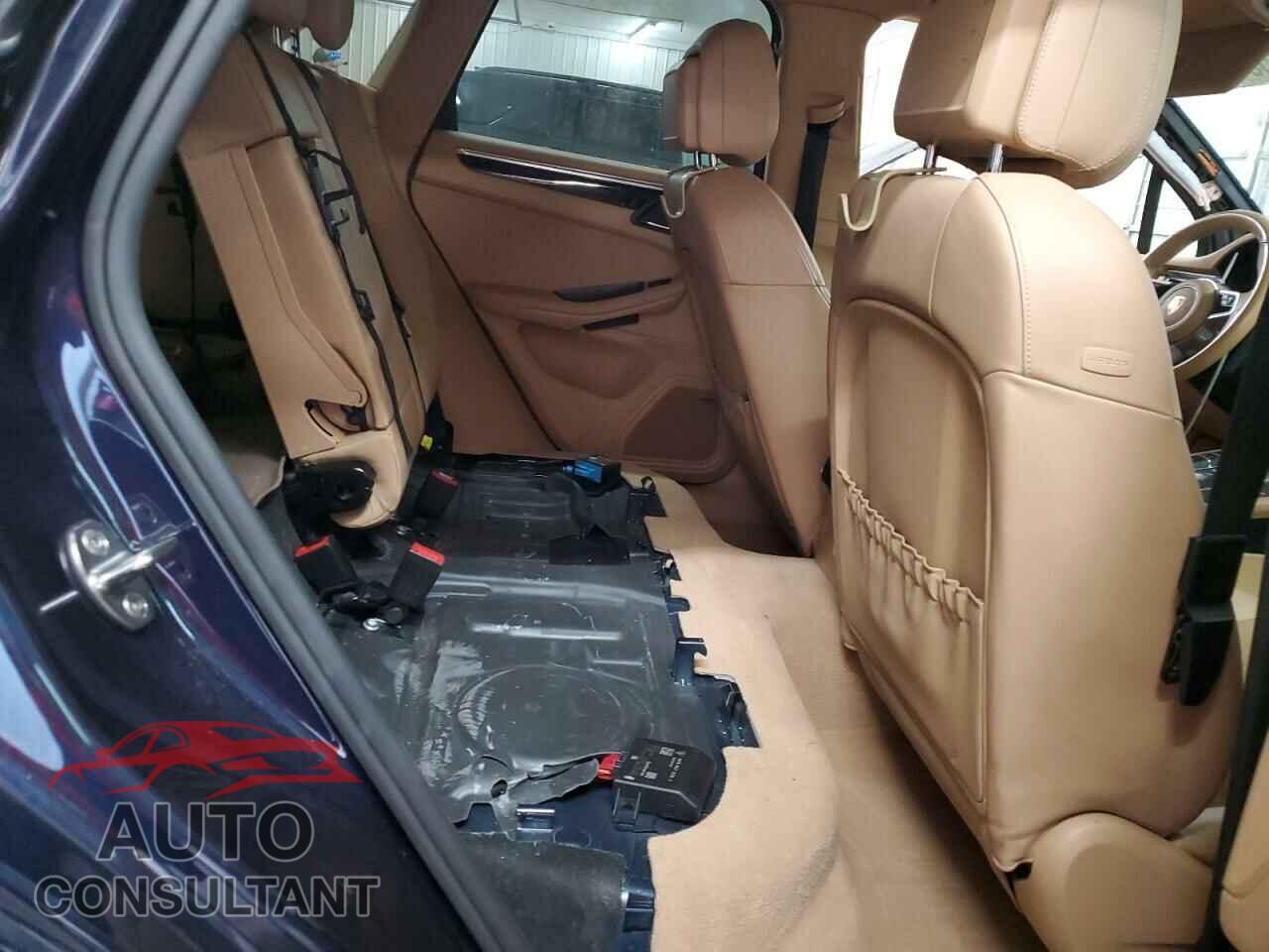 PORSCHE MACAN 2017 - WP1AA2A51HLB08806