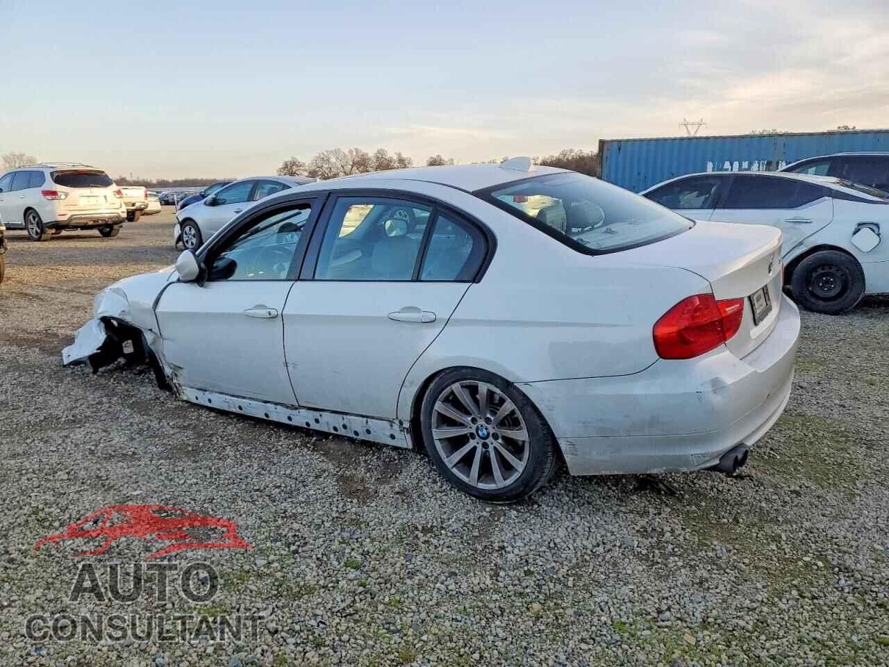 BMW 3 SERIES 2011 - WBAPH5G59BNM76210