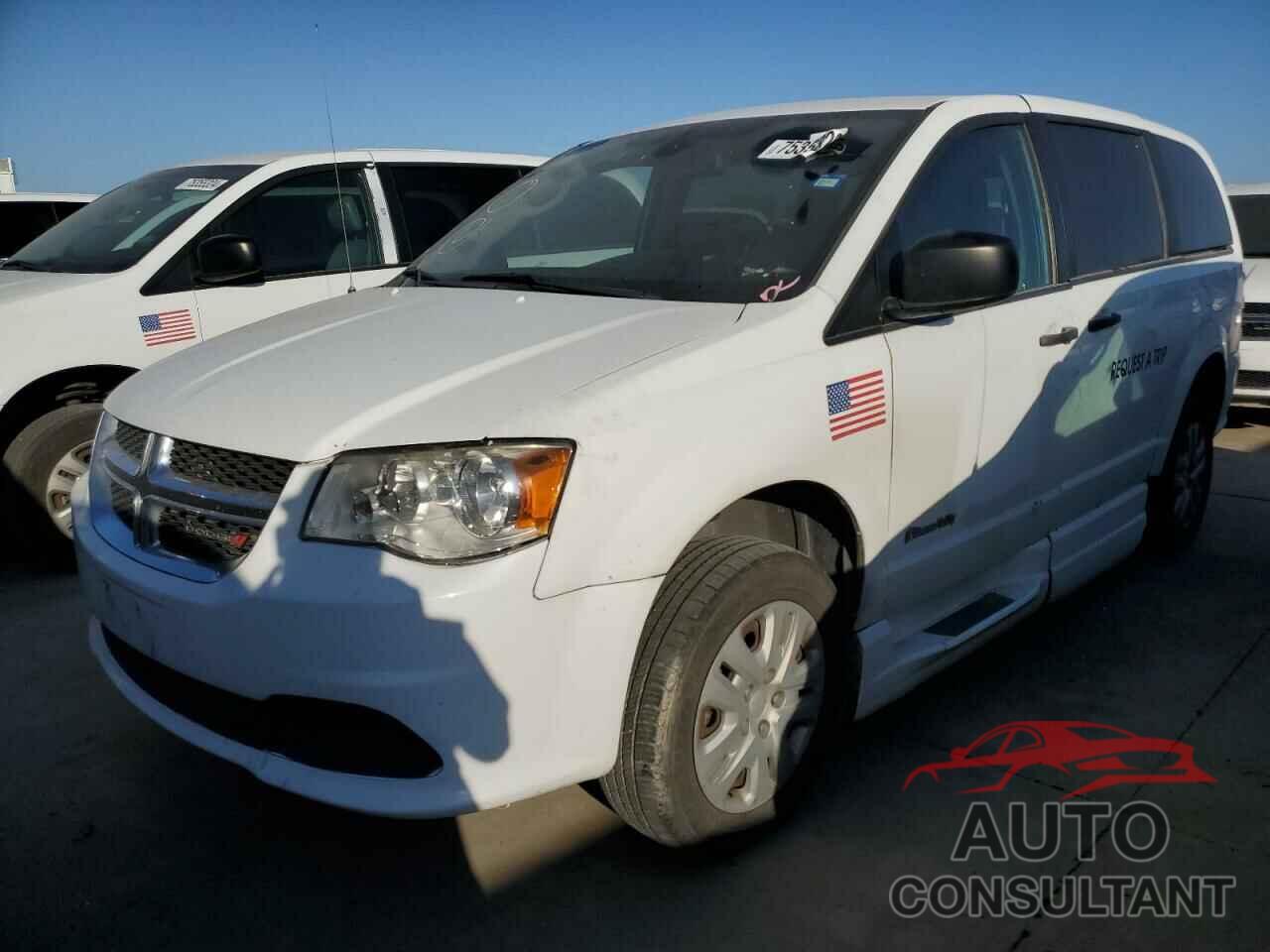 DODGE CARAVAN 2019 - 2C7WDGBG3KR698911