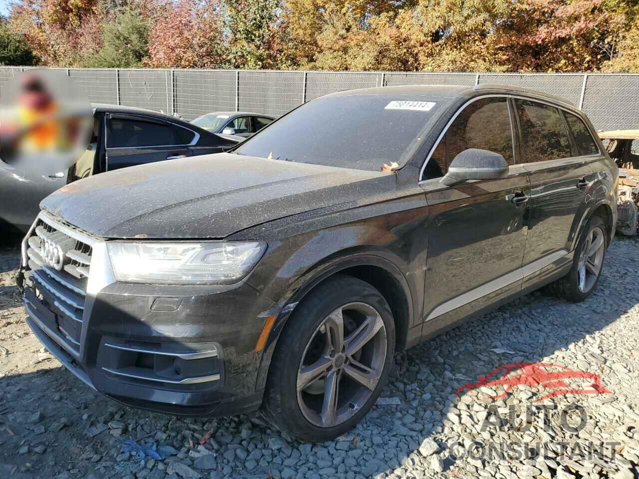 AUDI Q7 2019 - WA1VAAF76KD010356