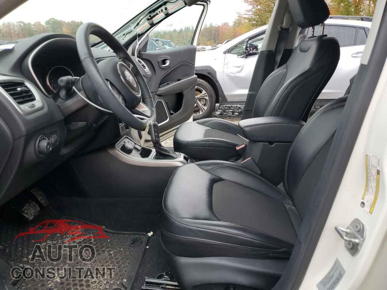 JEEP COMPASS 2017 - 3C4NJDBB4HT657553