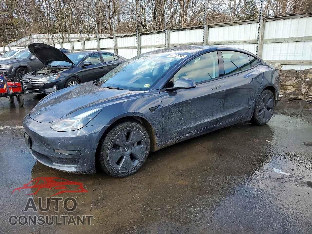 TESLA MODEL 3 2022 - 5YJ3E1EA9NF370345