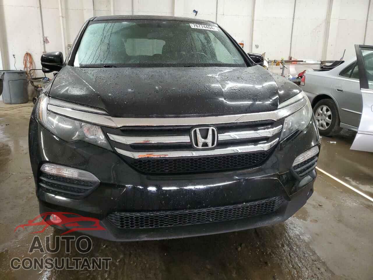HONDA PILOT 2016 - 5FNYF5H55GB001090