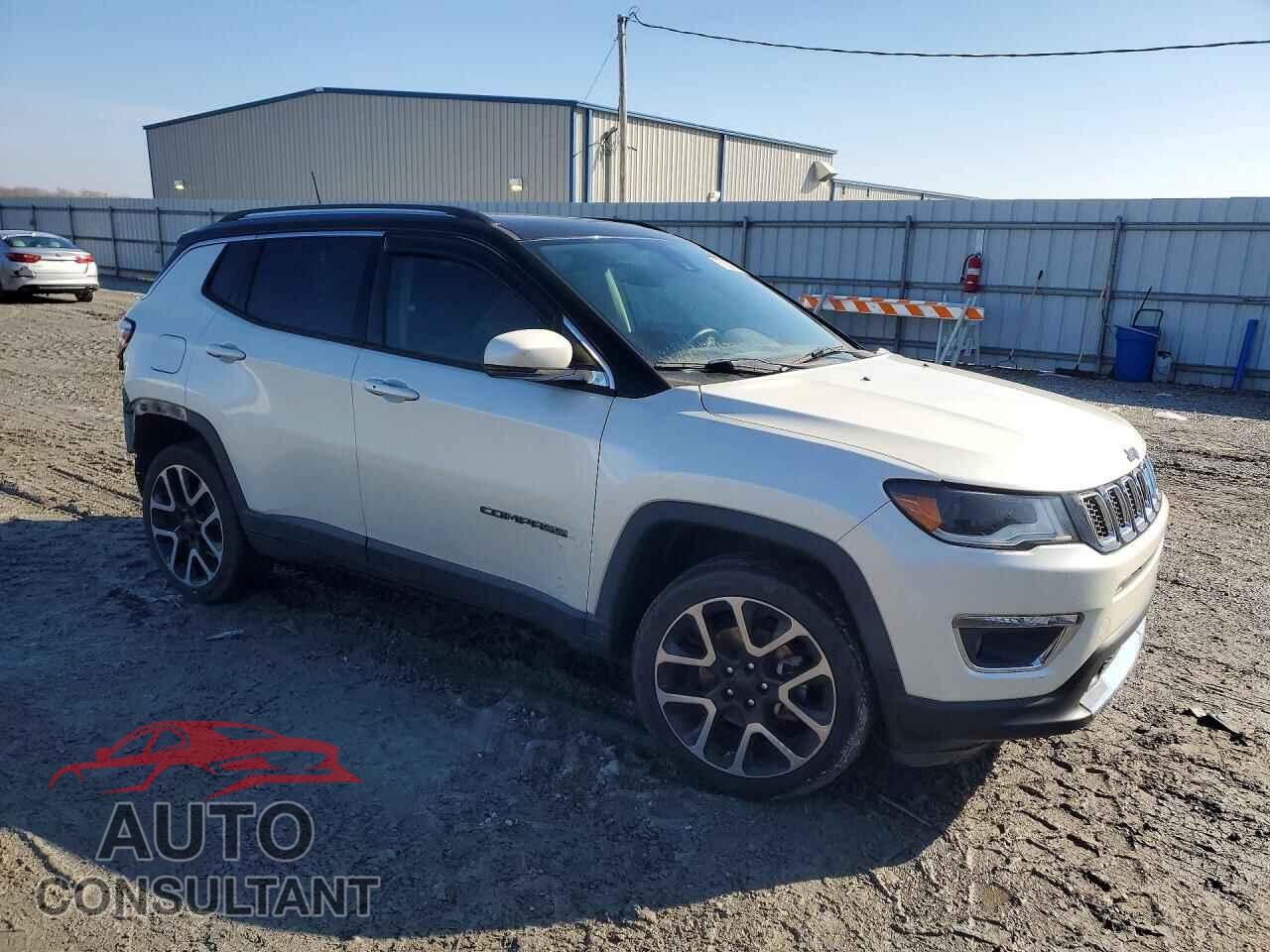JEEP COMPASS 2017 - 3C4NJDCB2HT688587