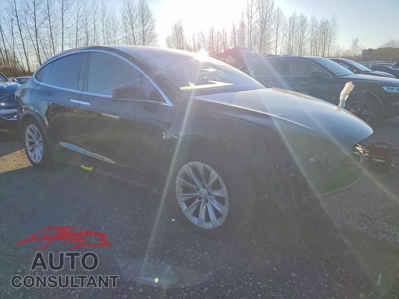 TESLA MODEL X 2016 - 5YJXCAE24GF007356