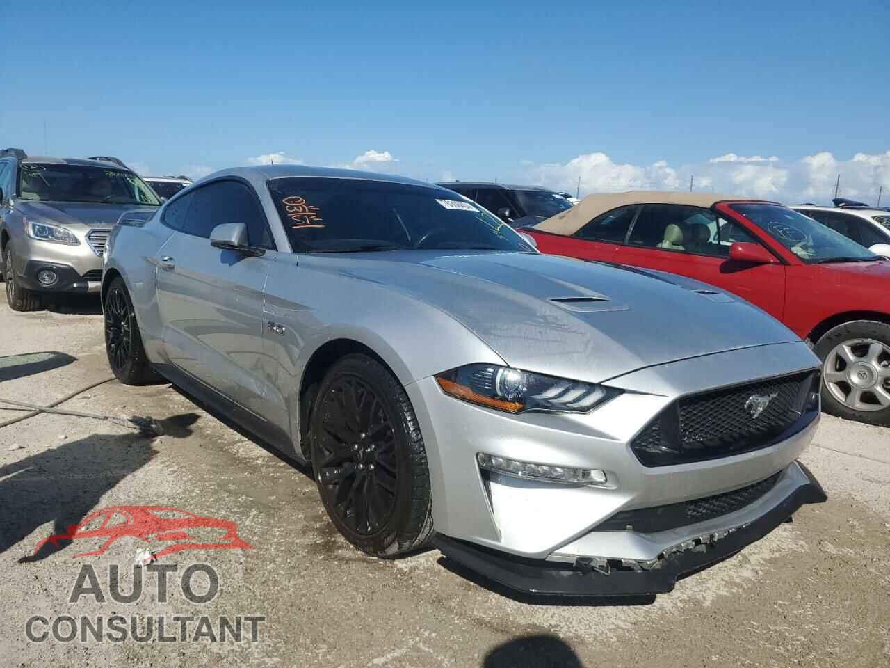 FORD MUSTANG 2019 - 1FA6P8CFXK5201162