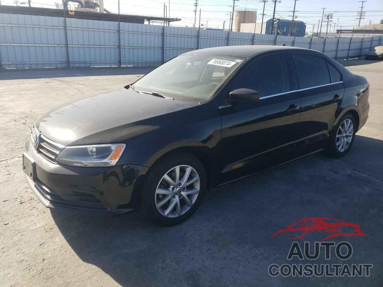 VOLKSWAGEN JETTA 2015 - 3VWD17AJ6FM259299