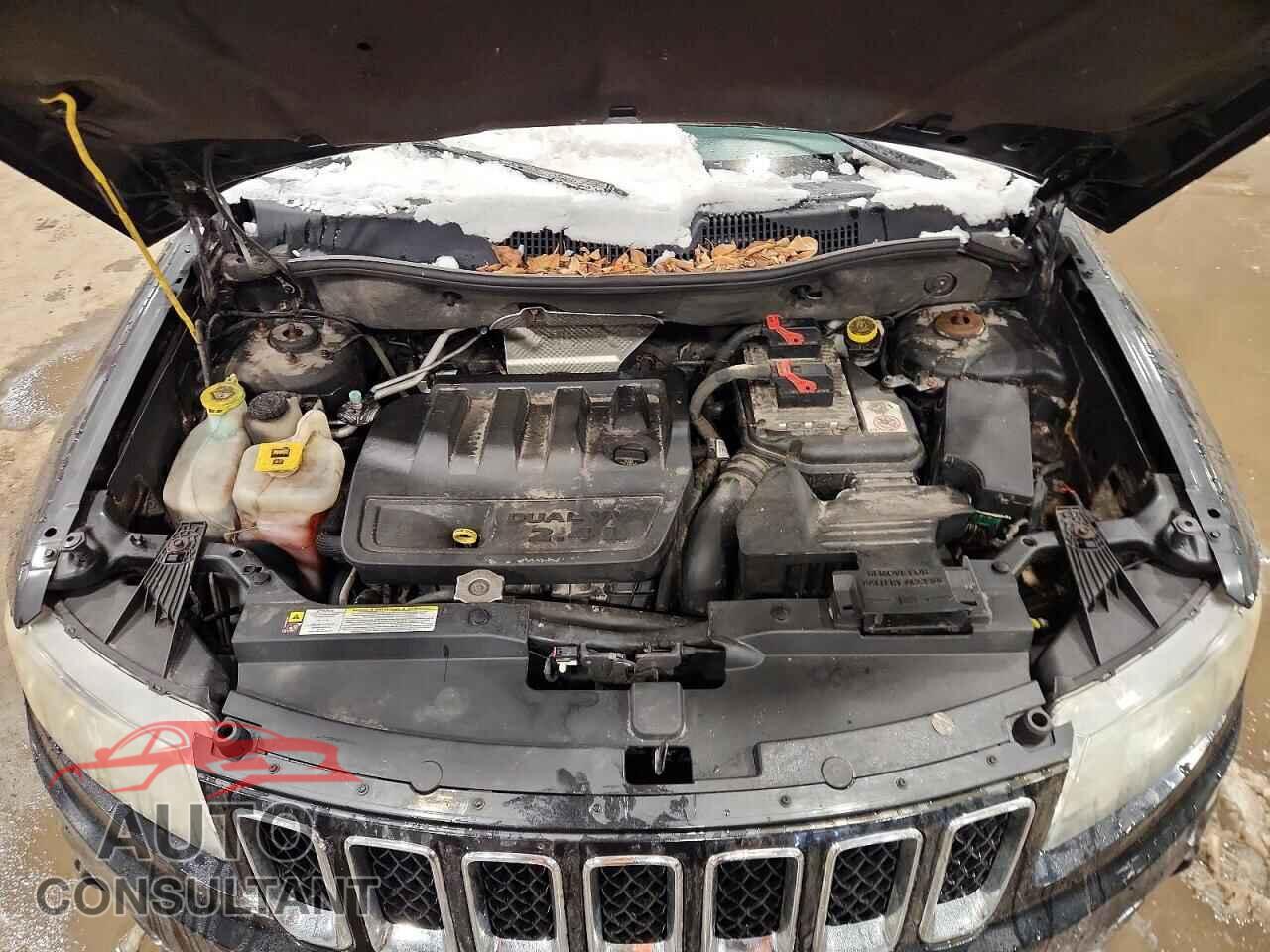 JEEP COMPASS 2011 - 1J4NF1FB5BD206844