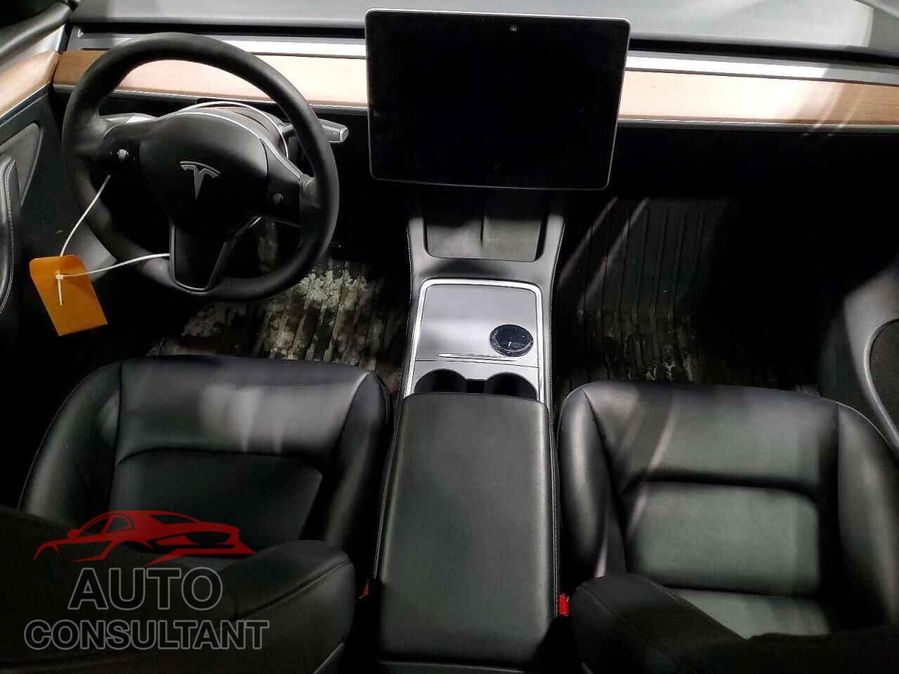 TESLA MODEL Y 2024 - 7SAYGDED1RF096014